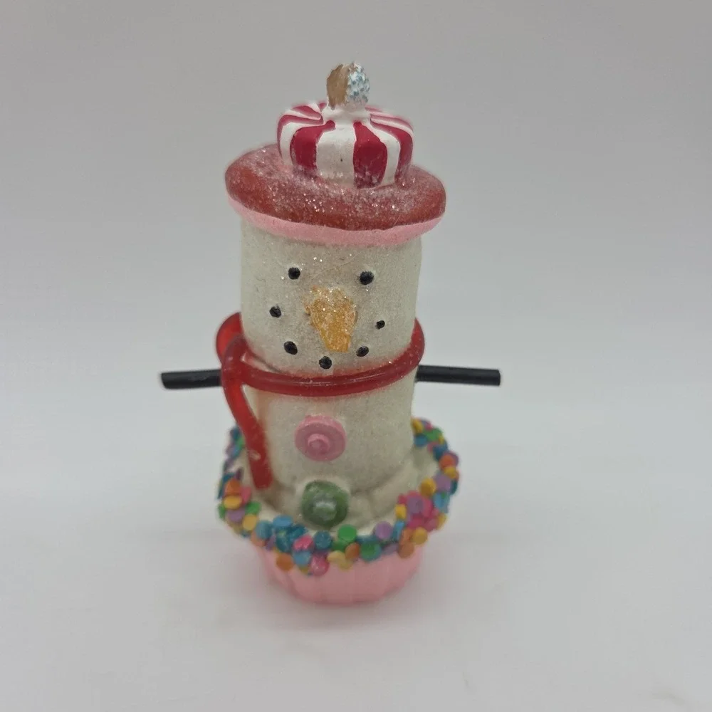 SCF S'more Snowman Ornament Cupcake Mint Candy 3.75